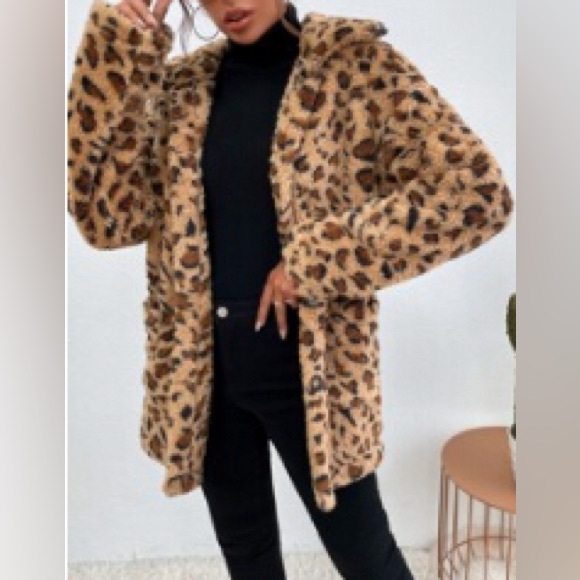 SHEIN Jackets & Blazers - ANIMAL PRINT FUZZY DRESS COAT💥HOST PICK💥sz L Has pockets button front.